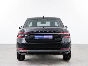 Лифтбек Skoda Superb 2025 года, 3389999 рублей, Москва