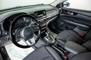 Седан Kia Cerato 2018 года, 1759000 рублей, Пермь