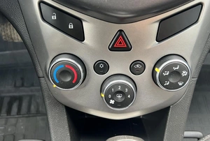 Седан Chevrolet Aveo 2014 года, 660000 рублей, Солонцы