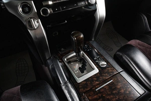 Внедорожник Toyota Land Cruiser 2012 года, 3999000 рублей, Сургут