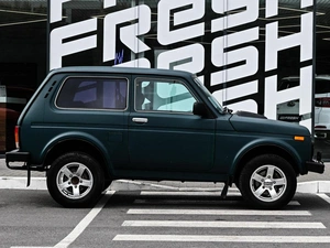 Внедорожник ВАЗ (LADA) 4x4 (Нива) 2013 года, 375000 рублей, Волгоград