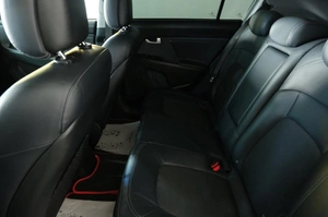 Внедорожник Kia Sportage 2013 года, 1489000 рублей, Омск