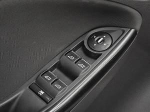 Седан Ford Focus 2013 года, 750000 рублей, Красноярск