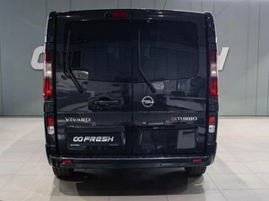 Минивэн Opel Vivaro 2018 года, 2329000 рублей, Петрозаводск