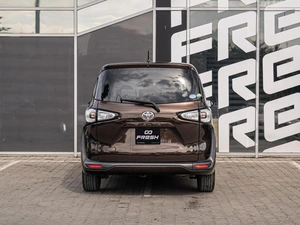 Минивэн Toyota Sienta 2018 года, 1330000 рублей, Краснодар