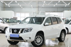 Внедорожник Nissan Terrano 2017 года, 1199000 рублей, Омск