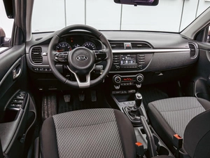 Хетчбэк Kia Rio X-Line 2018 года, 980000 рублей, Краснодар