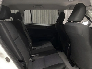 Универсал Toyota Corolla Fielder 2019 года, 1399000 рублей, Красноярск