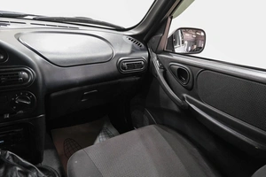 Внедорожник Chevrolet Niva 2011 года, 569000 рублей, Новокузнецк