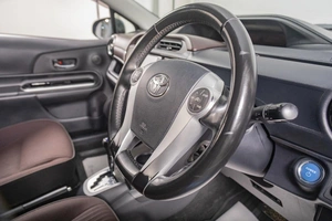 Хетчбэк Toyota Aqua 2016 года, 999000 рублей, Томск