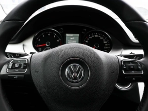 Седан Volkswagen Passat 2012 года, 899000 рублей, Волгоград