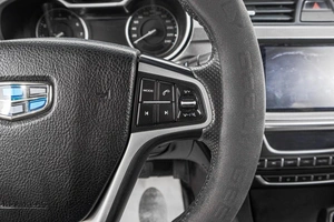 Седан Geely Emgrand 7 2018 года, 689000 рублей, Барнаул