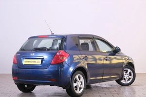 Хетчбэк Kia Ceed 2007 года, 699000 рублей, Омск