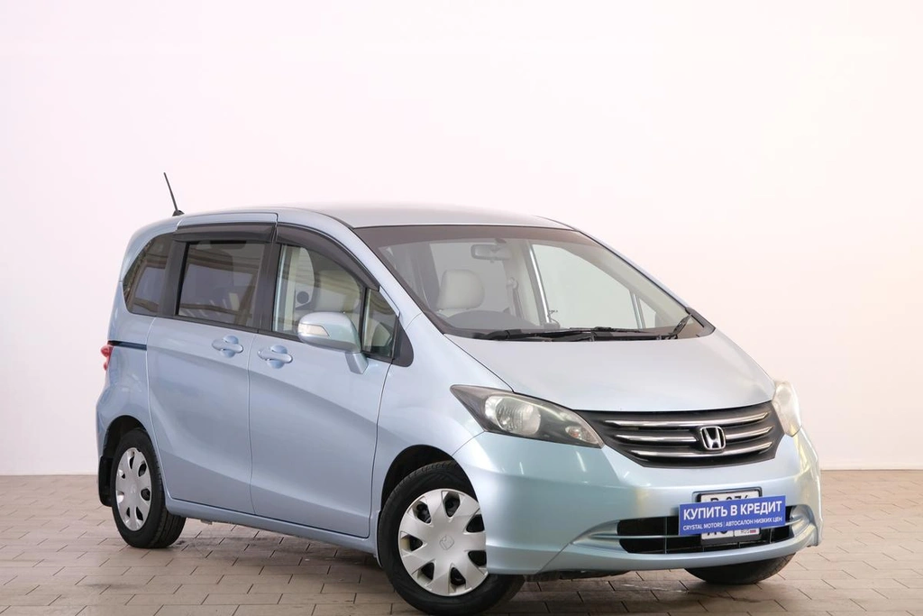 Минивэн Honda Freed 2010 года, 1089000 рублей, Омск
