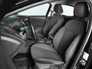 Седан Ford Focus 2018 года, 1329000 рублей, Аксай