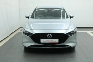 Хетчбэк Mazda 3 2021 года, 1395000 рублей, Красноярск