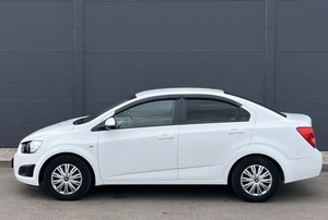 Седан Chevrolet Aveo 2014 года, 660000 рублей, Солонцы