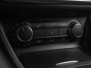Хетчбэк Mercedes-benz A-класс 2014 года, 1529000 рублей, Тюмень