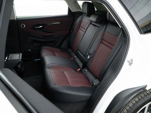 Внедорожник Land Rover Range Rover Evoque 2024 года, 5376444 рублей, Москва