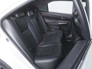 Седан Toyota Camry 2017 года, 1735000 рублей, Ростов-на-Дону