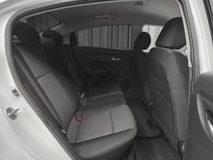 Седан Kia Rio 2020 года, 1079000 рублей, Красноярск