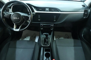 Седан Kia Rio 2021 года, 1589000 рублей, Омск