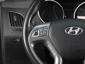 Внедорожник Hyundai ix35 2014 года, 1540000 рублей, Омск