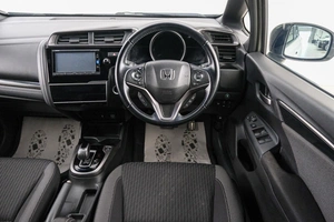 Хетчбэк Honda Fit 2017 года, 1249000 рублей, Красноярск