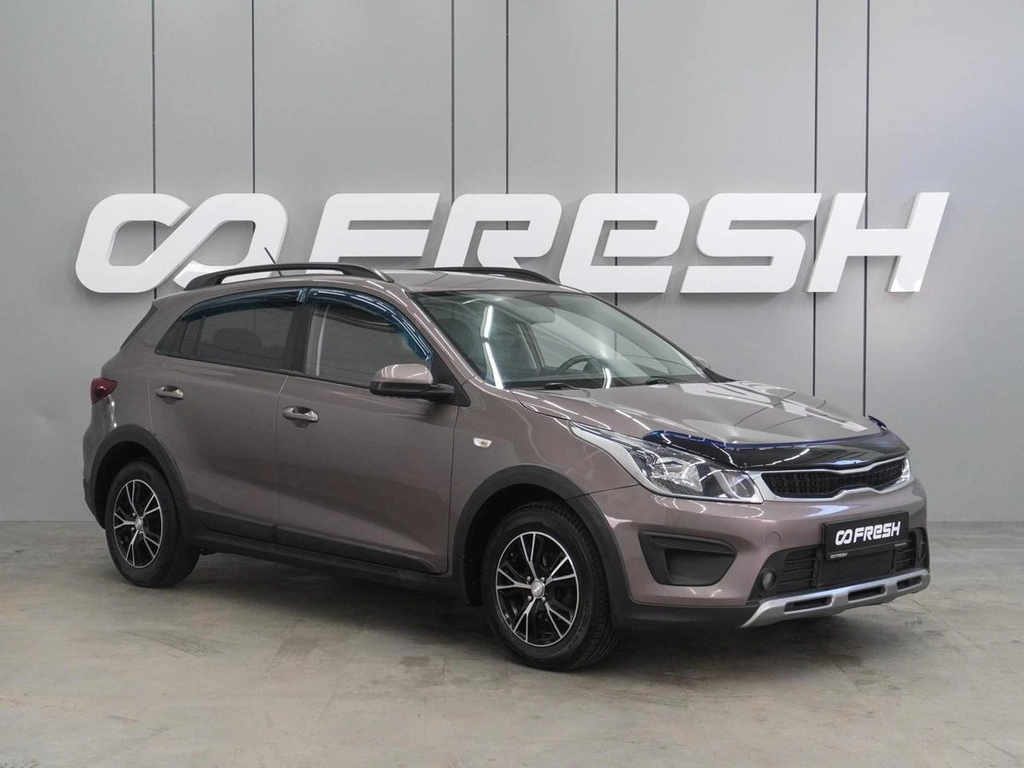 Хетчбэк Kia Rio X-Line 2018 года, 1599000 рублей, Воронеж