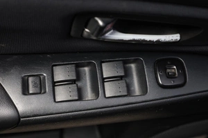 Хетчбэк Mazda 3 2005 года, 589000 рублей, Новосибирск