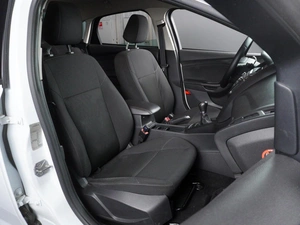 Седан Ford Focus 2016 года, 1245000 рублей, Минеральные Воды