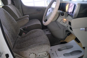 Минивэн Nissan Elgrand 2002 года, 1399000 рублей, Омск