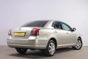 Седан Toyota Avensis 2006 года, 729000 рублей, Новосибирск
