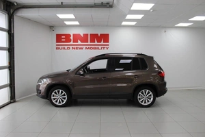 Внедорожник Volkswagen Tiguan 2015 года, 1600000 рублей, Смоленск