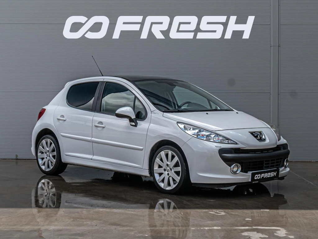 Хетчбэк Peugeot 207 2009 года, 600000 рублей, Краснодар