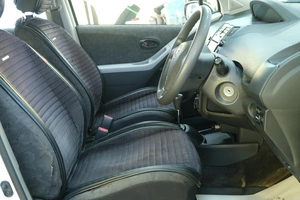 Хетчбэк Toyota Vitz 2009 года, 729000 рублей, Омск