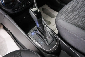 Седан Hyundai Solaris 2016 года, 1349000 рублей, Красноярск