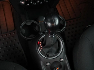 Хетчбэк MINI Cooper Clubman 2011 года, 1099046 рублей, Москва