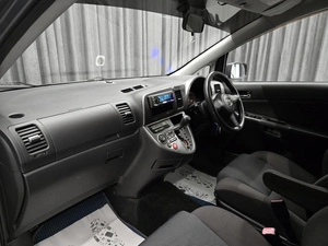 Минивэн Toyota Wish 2004 года, 750000 рублей, Красноярск