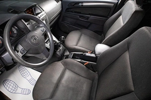 Минивэн Opel Zafira 2007 года, 479000 рублей, Сургут