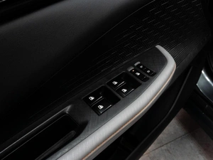 Лифтбек Changan UNI-V 2023 года, 2399000 рублей, Тюмень