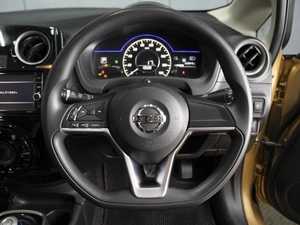 Хетчбэк Nissan Note 2019 года, 1110000 рублей, Омск
