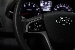 Седан Hyundai Solaris 2016 года, 828077 рублей, Москва