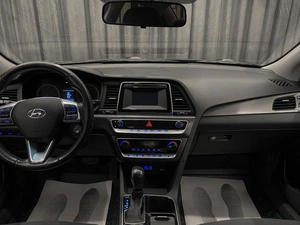 Седан Hyundai Sonata 2018 года, 1285000 рублей, Красноярск