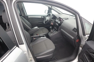 Универсал Opel Zafira 2011 года, 770000 рублей, Орёл