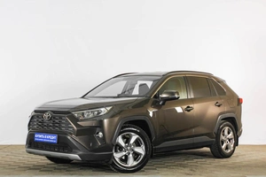 Внедорожник Toyota RAV4 2022 года, 2949000 рублей, Тюмень