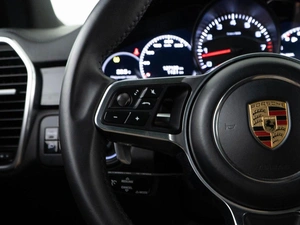 Внедорожник Porsche Cayenne 2017 года, 5349000 рублей, Москва