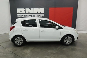 Хэтчбек Opel Corsa 2010 года, 715000 рублей, Курск