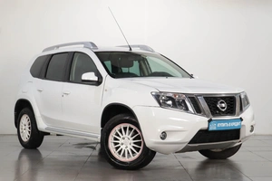 Внедорожник Nissan Terrano 2015 года, 999000 рублей, Челябинск