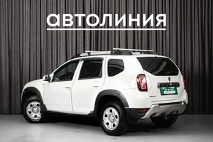 Внедорожник Renault Duster 2015 года, 949000 рублей, Красноярск